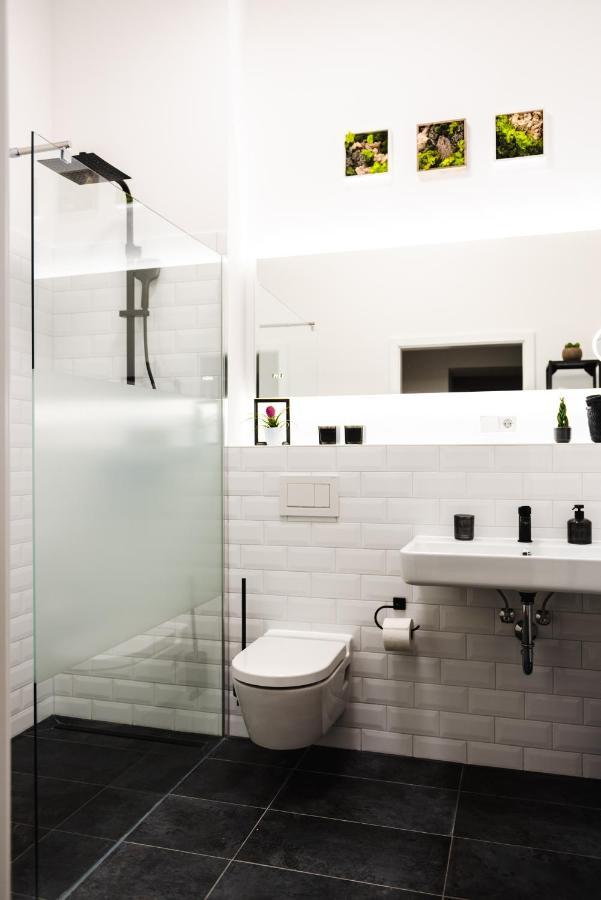 4-Zi Urban Design 120M² Brandnew 200Mbit Apartment Berlin Ngoại thất bức ảnh